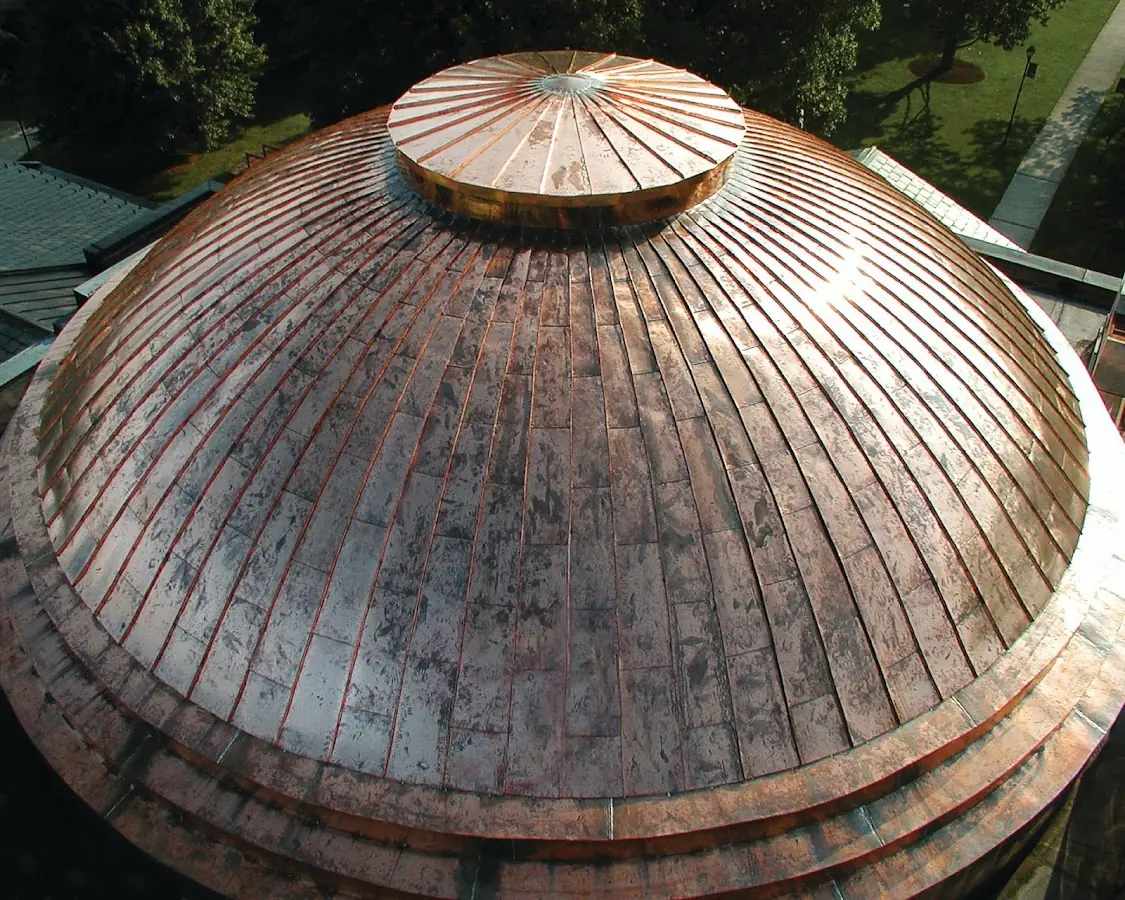 Craftsman Roofing crew installing a new roof in Oregon